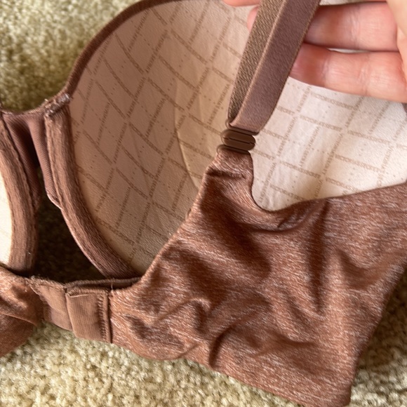 Victorias Secret Padded Perfect Coverage Bra - Picture 6 of 9